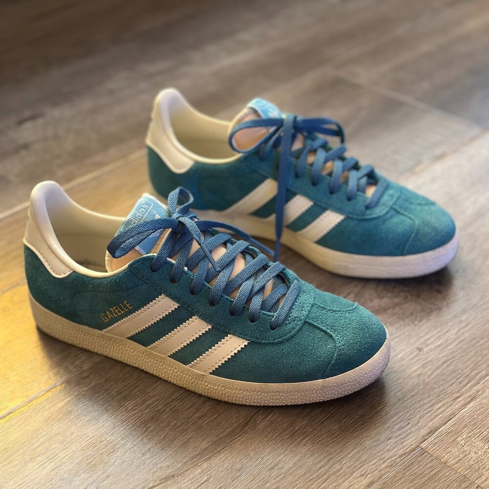 Adidas Gazelle Suede Sneakers – US  W5.5/ M 4.5 – Teal Blue